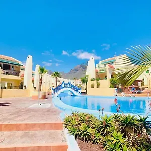 https://mareverde-costa-adeje-tenerife-38660-2.adeje-hotels.com
